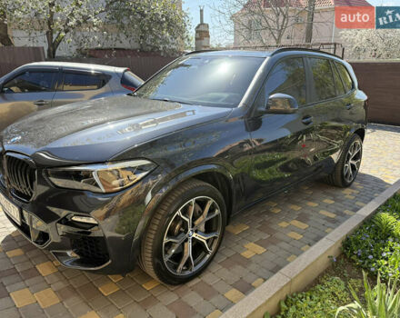 Серый БМВ Х5, объемом двигателя 3 л и пробегом 44 тыс. км за 63900 $, фото 1 на Automoto.ua