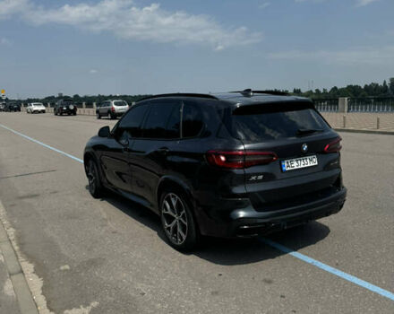 Серый БМВ Х5, объемом двигателя 3 л и пробегом 110 тыс. км за 53000 $, фото 3 на Automoto.ua