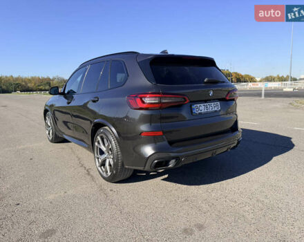 Серый БМВ Х5, объемом двигателя 3 л и пробегом 65 тыс. км за 57900 $, фото 5 на Automoto.ua