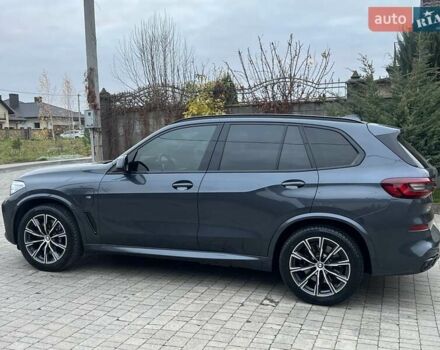 Серый БМВ Х5, объемом двигателя 3 л и пробегом 133 тыс. км за 58000 $, фото 4 на Automoto.ua