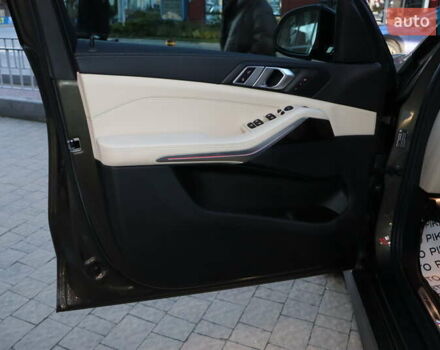 Серый БМВ Х5, объемом двигателя 3 л и пробегом 11 тыс. км за 58900 $, фото 11 на Automoto.ua