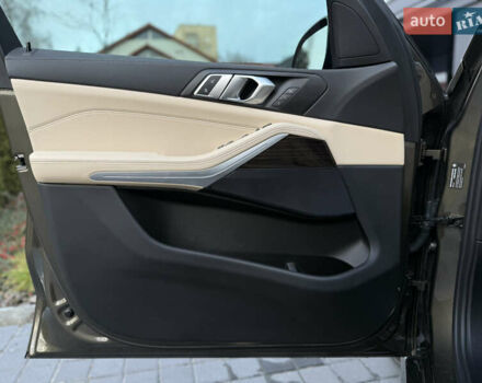 Серый БМВ Х5, объемом двигателя 3 л и пробегом 11 тыс. км за 59999 $, фото 25 на Automoto.ua