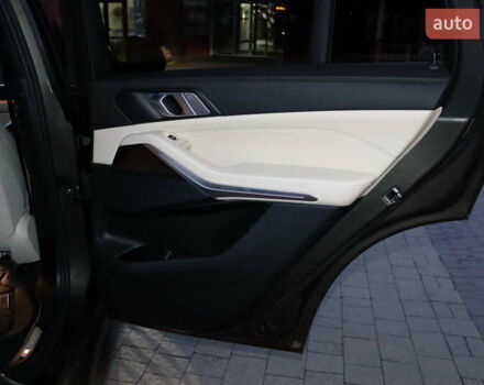 Серый БМВ Х5, объемом двигателя 3 л и пробегом 11 тыс. км за 58900 $, фото 47 на Automoto.ua