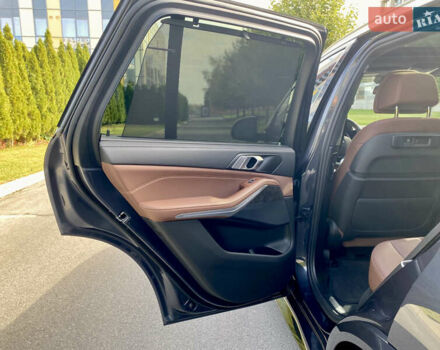 Серый БМВ Х5, объемом двигателя 3 л и пробегом 40 тыс. км за 69000 $, фото 16 на Automoto.ua