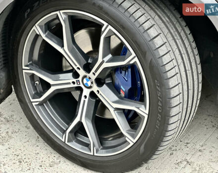 Серый БМВ Х5, объемом двигателя 3 л и пробегом 111 тыс. км за 66000 $, фото 12 на Automoto.ua