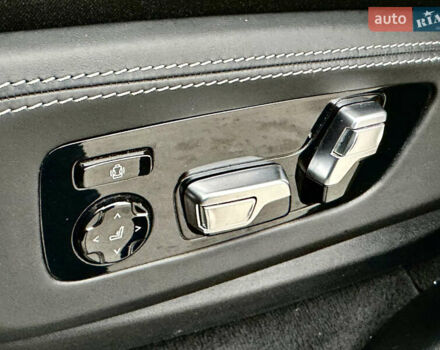 Серый БМВ Х5, объемом двигателя 3 л и пробегом 111 тыс. км за 66000 $, фото 4 на Automoto.ua