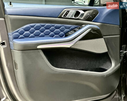 Серый БМВ Х5, объемом двигателя 3 л и пробегом 111 тыс. км за 66000 $, фото 30 на Automoto.ua