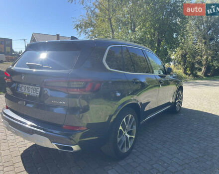 Серый БМВ Х5, объемом двигателя 3 л и пробегом 41 тыс. км за 61000 $, фото 5 на Automoto.ua