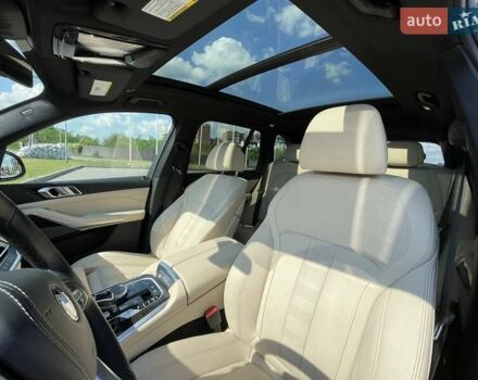 Серый БМВ Х5, объемом двигателя 3 л и пробегом 13 тыс. км за 73700 $, фото 33 на Automoto.ua