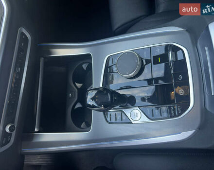 Сірий БМВ Х5, об'ємом двигуна 3 л та пробігом 150 тис. км за 51000 $, фото 4 на Automoto.ua