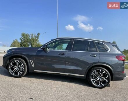 Серый БМВ Х5, объемом двигателя 3 л и пробегом 13 тыс. км за 73700 $, фото 37 на Automoto.ua