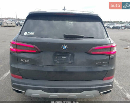 Сірий БМВ Х5, об'ємом двигуна 3 л та пробігом 115 тис. км за 25000 $, фото 4 на Automoto.ua