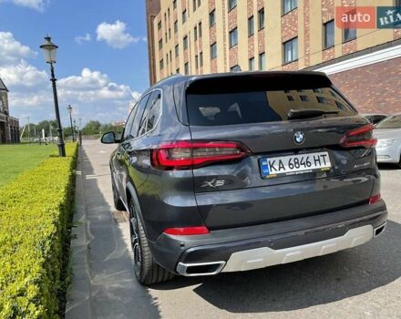 Серый БМВ Х5, объемом двигателя 3 л и пробегом 13 тыс. км за 73700 $, фото 5 на Automoto.ua