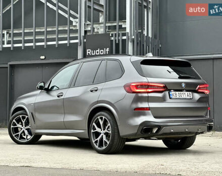 Серый БМВ Х5, объемом двигателя 3 л и пробегом 111 тыс. км за 66000 $, фото 7 на Automoto.ua