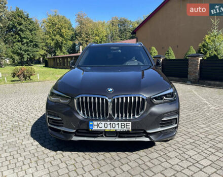 Серый БМВ Х5, объемом двигателя 3 л и пробегом 41 тыс. км за 61000 $, фото 11 на Automoto.ua