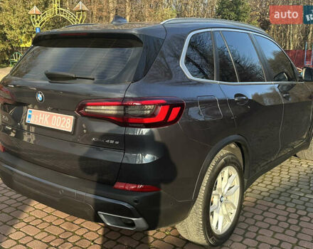 Сірий БМВ Х5, об'ємом двигуна 3 л та пробігом 150 тис. км за 51000 $, фото 2 на Automoto.ua