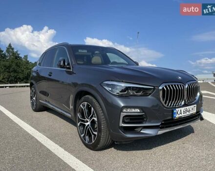 Серый БМВ Х5, объемом двигателя 3 л и пробегом 13 тыс. км за 73700 $, фото 34 на Automoto.ua