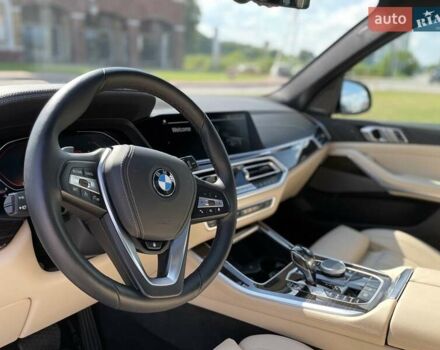 Серый БМВ Х5, объемом двигателя 3 л и пробегом 13 тыс. км за 73700 $, фото 31 на Automoto.ua