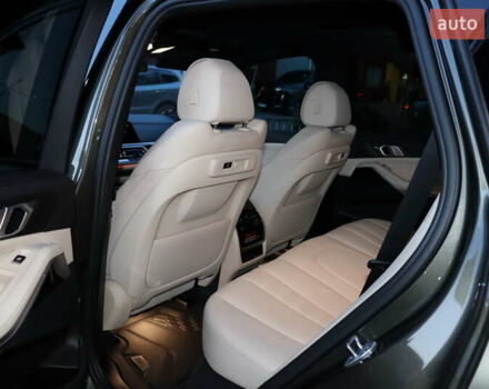 Серый БМВ Х5, объемом двигателя 3 л и пробегом 11 тыс. км за 58900 $, фото 38 на Automoto.ua