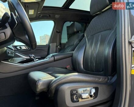 Серый БМВ Х5, объемом двигателя 4.39 л и пробегом 106 тыс. км за 61990 $, фото 8 на Automoto.ua