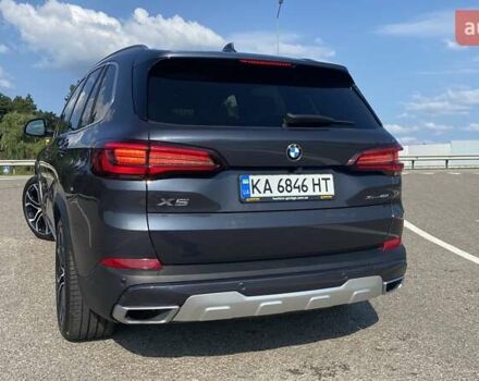 Серый БМВ Х5, объемом двигателя 3 л и пробегом 13 тыс. км за 73700 $, фото 39 на Automoto.ua