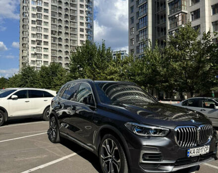 Серый БМВ Х5, объемом двигателя 3 л и пробегом 36 тыс. км за 67900 $, фото 2 на Automoto.ua