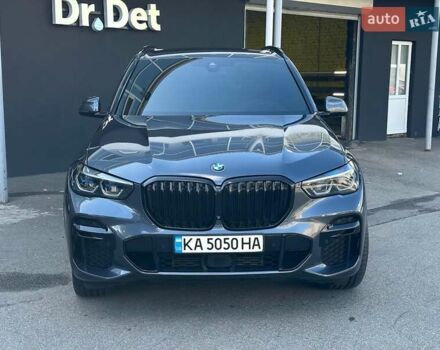 Серый БМВ Х5, объемом двигателя 2.99 л и пробегом 40 тыс. км за 80500 $, фото 3 на Automoto.ua