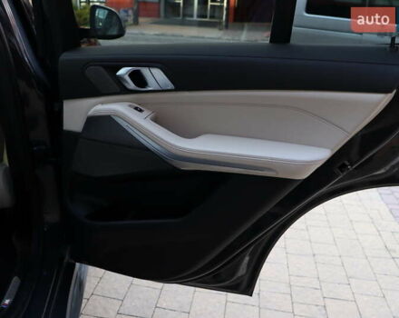 Сірий БМВ Х5, об'ємом двигуна 3 л та пробігом 70 тис. км за 75900 $, фото 46 на Automoto.ua