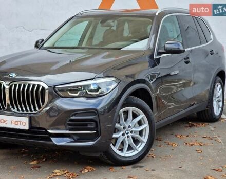 Серый БМВ Х5, объемом двигателя 2.99 л и пробегом 35 тыс. км за 74990 $, фото 10 на Automoto.ua