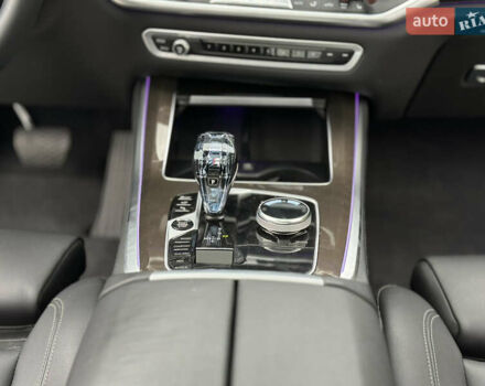 Серый БМВ Х5, объемом двигателя 3 л и пробегом 67 тыс. км за 62700 $, фото 35 на Automoto.ua