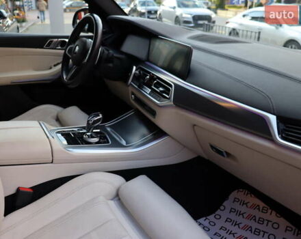 Сірий БМВ Х5, об'ємом двигуна 3 л та пробігом 70 тис. км за 75900 $, фото 48 на Automoto.ua