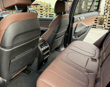 Сірий БМВ Х5, об'ємом двигуна 2.99 л та пробігом 168 тис. км за 60000 $, фото 5 на Automoto.ua