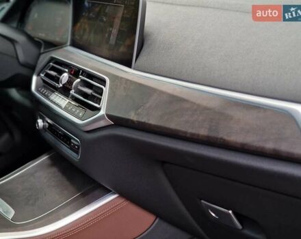 Серый БМВ Х5, объемом двигателя 2.99 л и пробегом 35 тыс. км за 74990 $, фото 59 на Automoto.ua