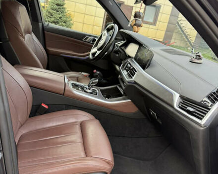 Сірий БМВ Х5, об'ємом двигуна 2.99 л та пробігом 168 тис. км за 60000 $, фото 7 на Automoto.ua