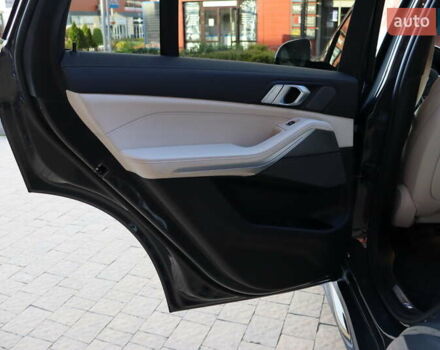 Сірий БМВ Х5, об'ємом двигуна 3 л та пробігом 70 тис. км за 75900 $, фото 37 на Automoto.ua