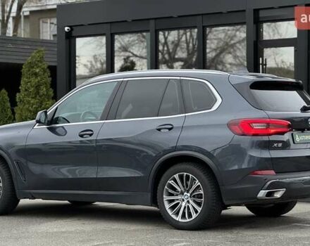 Серый БМВ Х5, объемом двигателя 2.99 л и пробегом 108 тыс. км за 69700 $, фото 4 на Automoto.ua