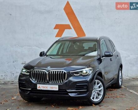 Серый БМВ Х5, объемом двигателя 2.99 л и пробегом 35 тыс. км за 74990 $, фото 7 на Automoto.ua