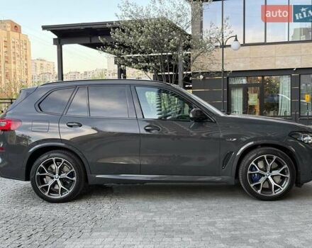 Серый БМВ Х5, объемом двигателя 3 л и пробегом 38 тыс. км за 87700 $, фото 6 на Automoto.ua