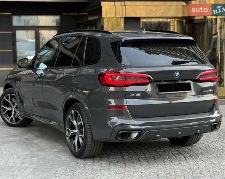 Серый БМВ Х5, объемом двигателя 3 л и пробегом 38 тыс. км за 87700 $, фото 5 на Automoto.ua