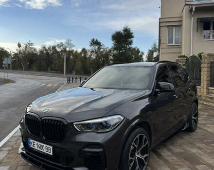 БМВ Х5 2022 в Днепре (Днепропетровске) на Automoto.ua Серый БМВ Х5, объемом двигателя 3 л и пробегом 58 тыс. км за 67000 $, фото 2 на Automoto.ua