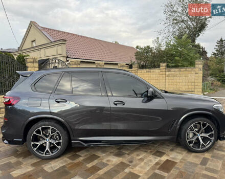 БМВ Х5 2022 в Днепре (Днепропетровске) на Automoto.ua Серый БМВ Х5, объемом двигателя 3 л и пробегом 58 тыс. км за 67000 $, фото 4 на Automoto.ua