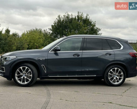 Серый БМВ Х5, объемом двигателя 3 л и пробегом 31 тыс. км за 79000 $, фото 32 на Automoto.ua