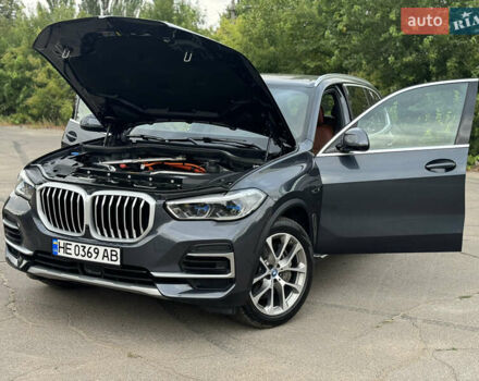 Серый БМВ Х5, объемом двигателя 3 л и пробегом 31 тыс. км за 79000 $, фото 52 на Automoto.ua