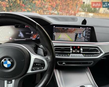 БМВ Х5 2022 в Болграде на Automoto.ua Серый БМВ Х5, объемом двигателя 2.99 л и пробегом 93 тыс. км за 72000 $, фото 7 на Automoto.ua