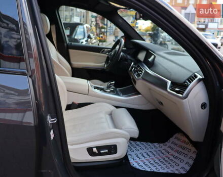 Сірий БМВ Х5, об'ємом двигуна 3 л та пробігом 70 тис. км за 75900 $, фото 47 на Automoto.ua