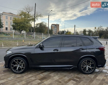 БМВ Х5 2022 в Днепре (Днепропетровске) на Automoto.ua Серый БМВ Х5, объемом двигателя 3 л и пробегом 58 тыс. км за 67000 $, фото 3 на Automoto.ua