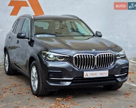 Серый БМВ Х5, объемом двигателя 2.99 л и пробегом 35 тыс. км за 74990 $, фото 6 на Automoto.ua