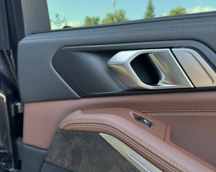 Серый БМВ Х5, объемом двигателя 3 л и пробегом 36 тыс. км за 67900 $, фото 23 на Automoto.ua