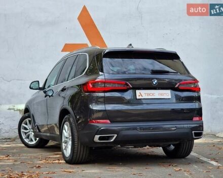 Серый БМВ Х5, объемом двигателя 2.99 л и пробегом 35 тыс. км за 74990 $, фото 28 на Automoto.ua