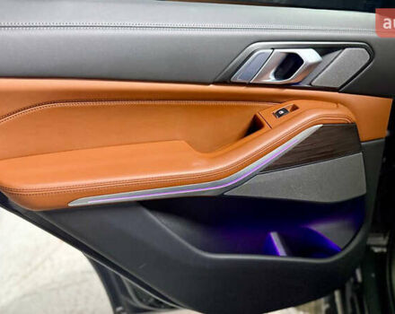 Серый БМВ Х5, объемом двигателя 3 л и пробегом 35 тыс. км за 104900 $, фото 52 на Automoto.ua